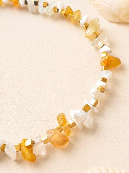 collier MIEL DE LUNE, bijou ras de cou d'été en pierres naturelles citrine et cristal.